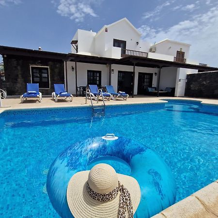 Villablanca Mar Heated Private Pool In A Charming Retreat Of Serenity Playa Blanca  Esterno foto